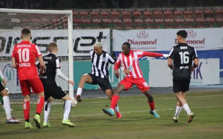 Skenderbeu-Laci