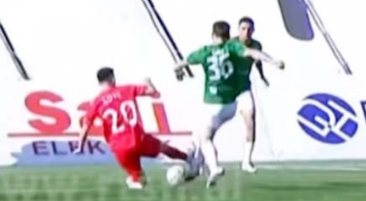 Ndërhyrja e Kotes ndaj Ujkës që u cilësua si penallti për Partizanin nga Hamiti