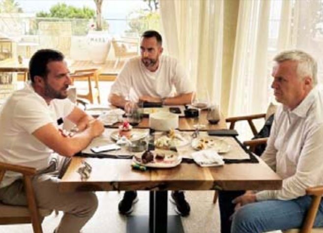 Shehi, Osmani dhe Halili, gjatë një takimi