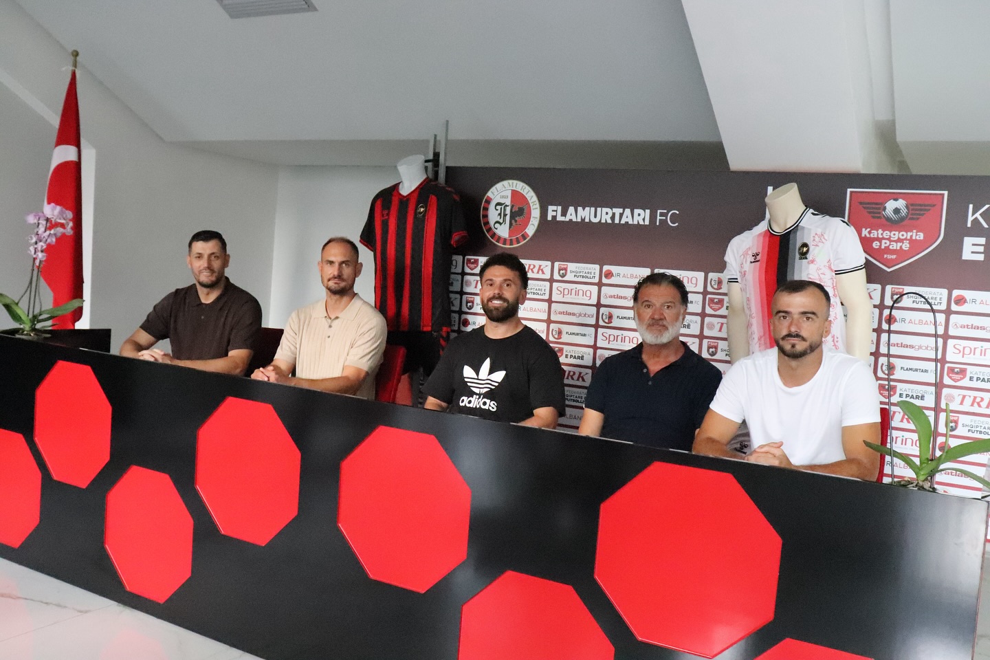 Flamurtari