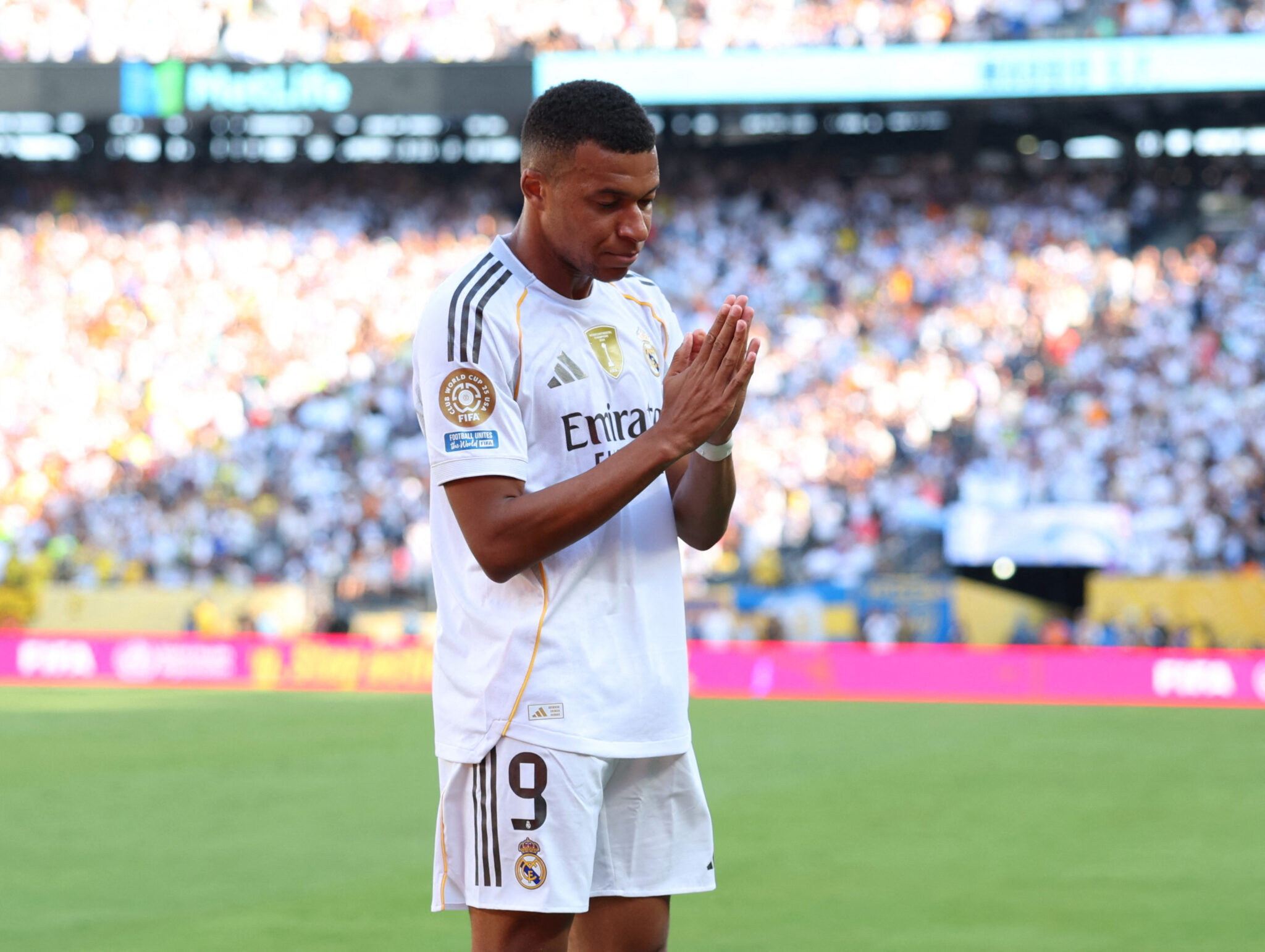 Soccer: FIFA Club World Cup 2025-Quarterfinal-Borussia Dortmund at Real Madrid C.F.