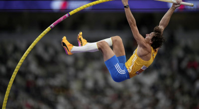 250915-tokyo-armand-duplantis-mens-pole-vault-ac-1100p-474da3
