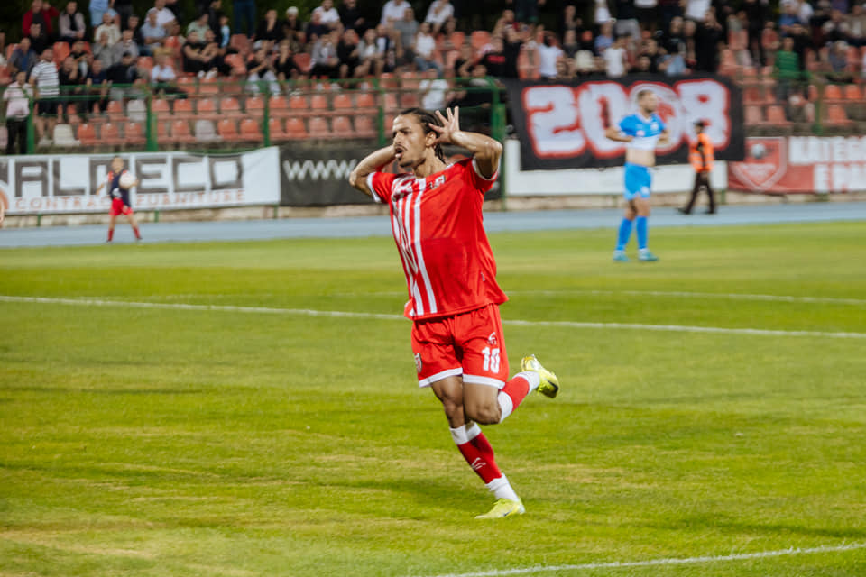 nasr feston golin