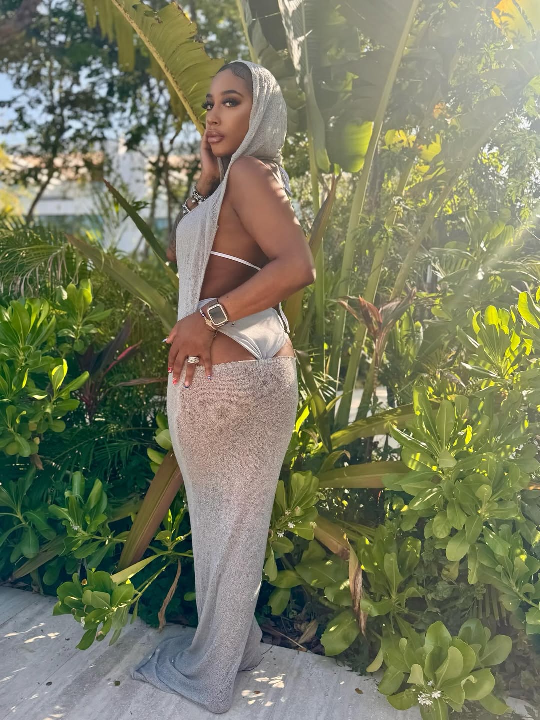 I’m so thankful for friendship . It beautifies life . 🤞🏾🥰🙌🏾🙏🏾✈️🤎🖤☀️Wherever you may be