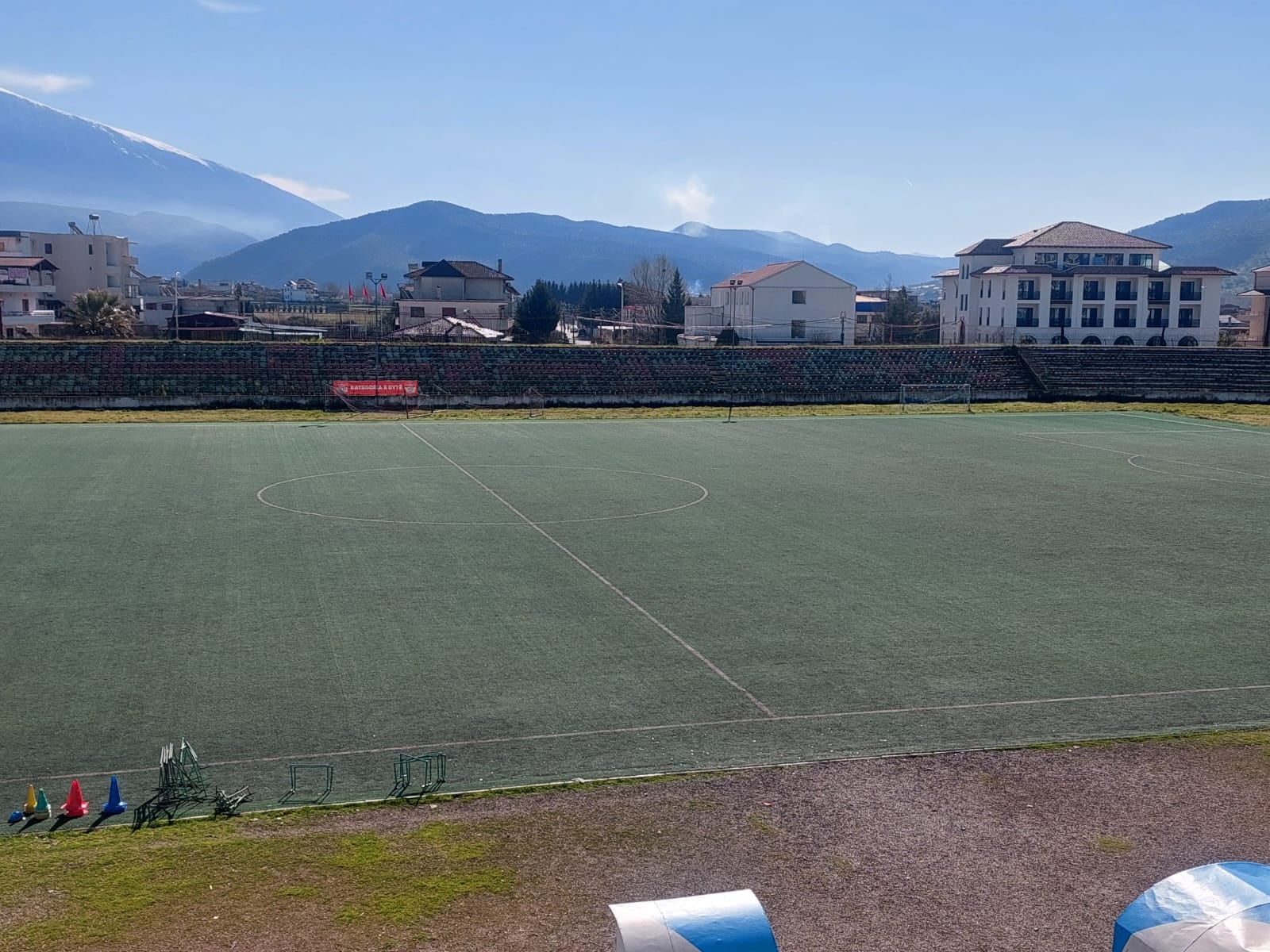 stadiumi i beratit