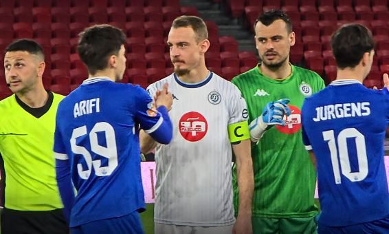 dinamo teuta
