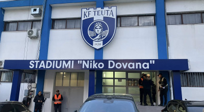 teuta niko dovana