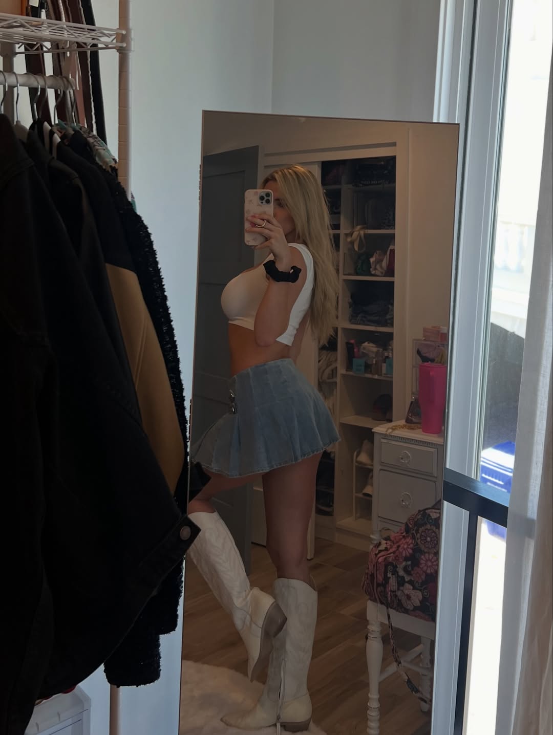 random mirror pics pt 2 (8)
