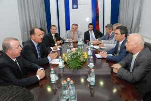 nishani-me-drejtorin-e-policise-greke