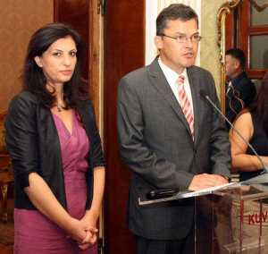 kryetarja_topalli