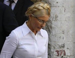 2011-08-05t165725z_01_btre7741b3u00_rtroptp_3_ukraine-tymoshenko.grid-6x2