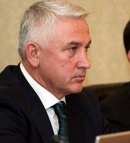 ministri-i-ekonomise-tregtise-dhe-energjetikes-nasip-naco
