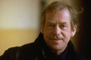 Vaclav-Havel-Smiling