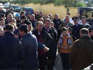 vlore,-banoret-duke-u-konfliktuar-me-policine
