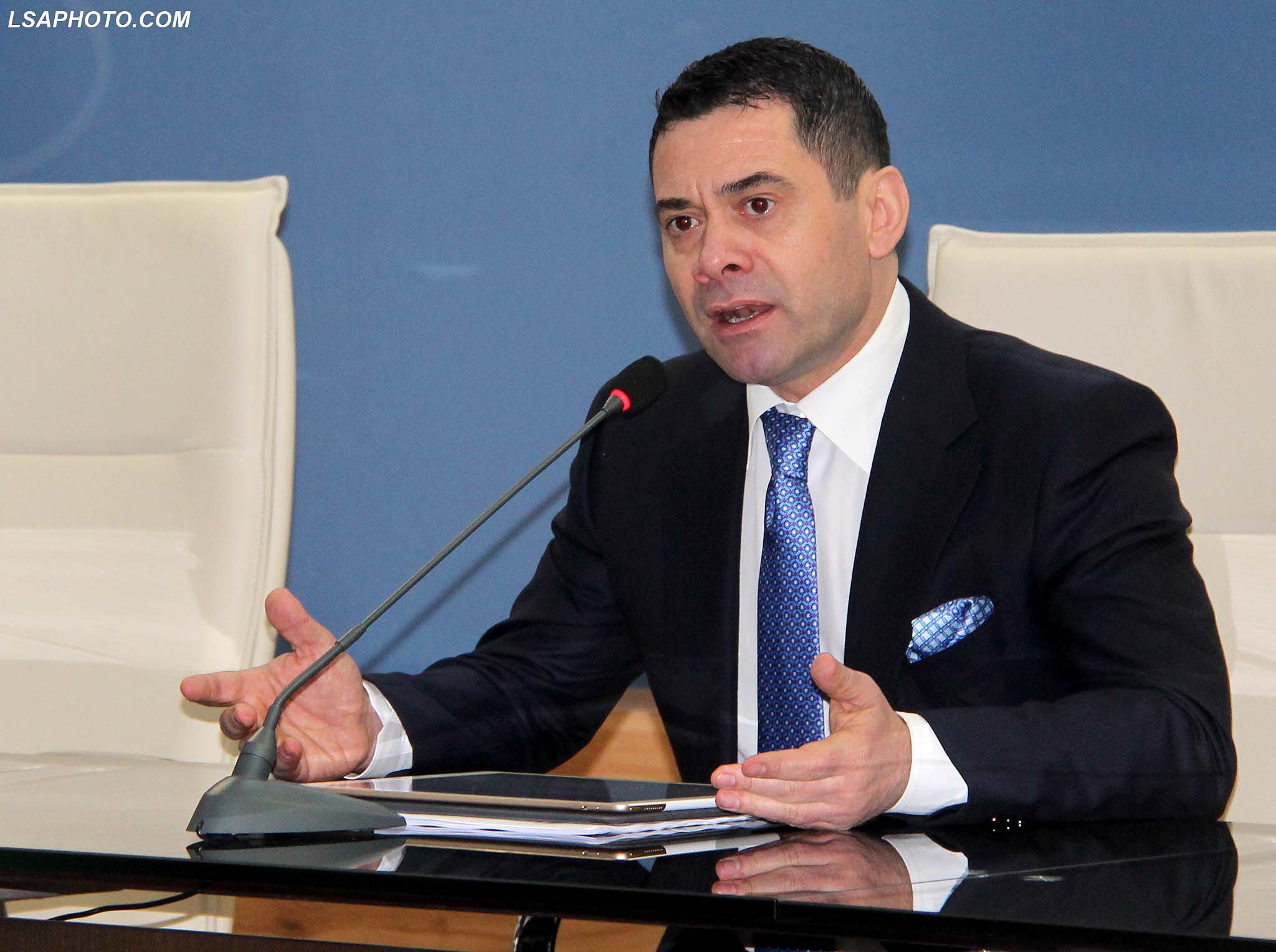 Arben Ahmetaj konference