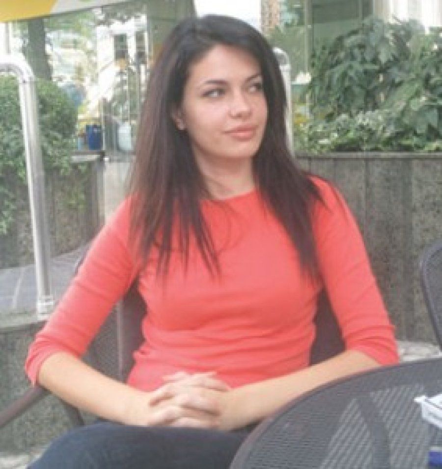 auto_adelalajdaxhamani-283x3001509268629