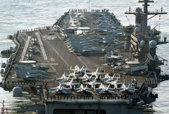 USS-Carl-Vinson-1140005