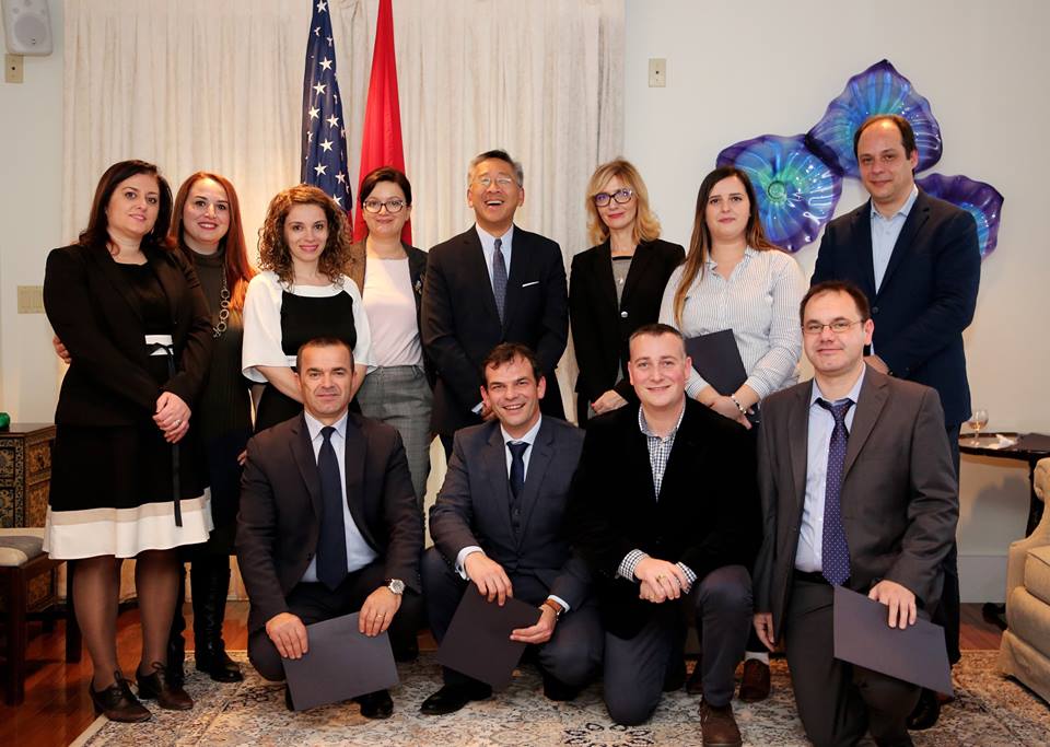 ambasadori lu