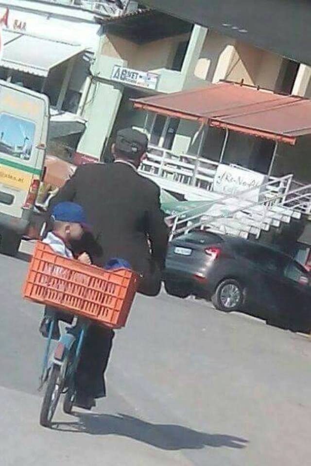 E rëndësishme është që gjyshi bën një punë.
