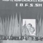 1958. Presidiumi partiak i mbledhjes themeluese
të organizatës së BFSSH