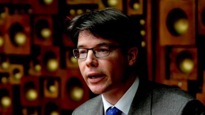 Oliver-Jens-Schmitt-1-780x439