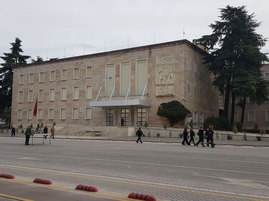 kryeministria1