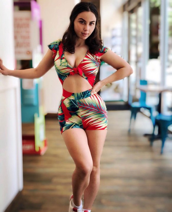 linda halimi3