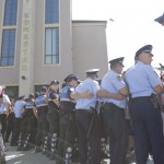 Perplasja e protestuesve dhe forcave te rendit per mbrojtjen e godines se Teatrit Kombetar (12)
