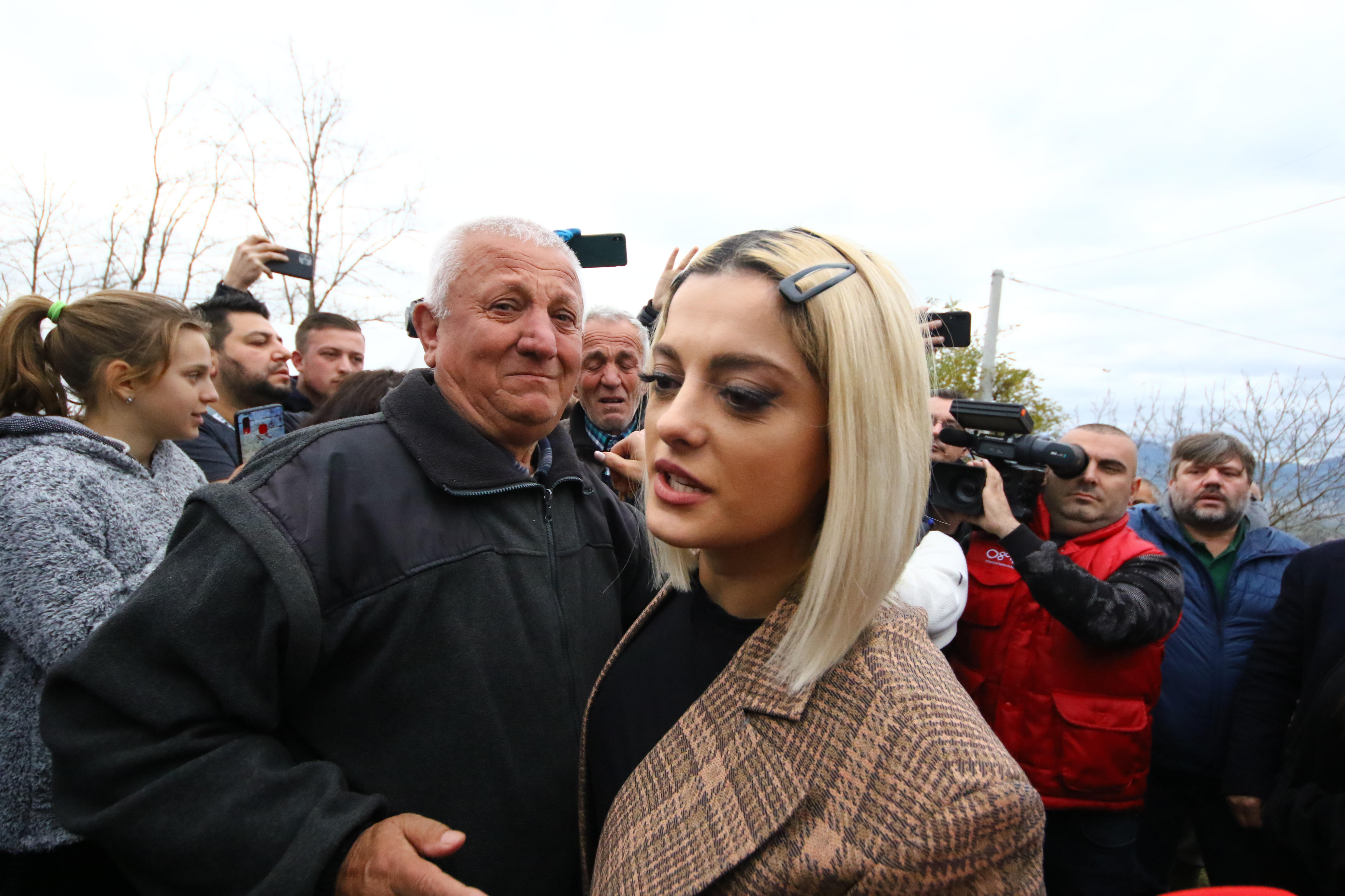 Bebe-Rexha-bes kallaku1-Bubq11