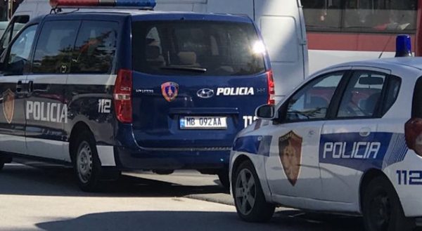 policia-rruge-600x329