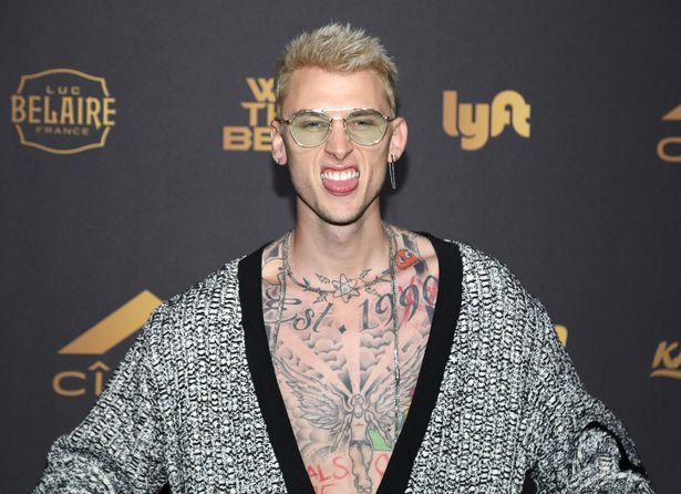 machine gun kelly dhe meghan fox (6)