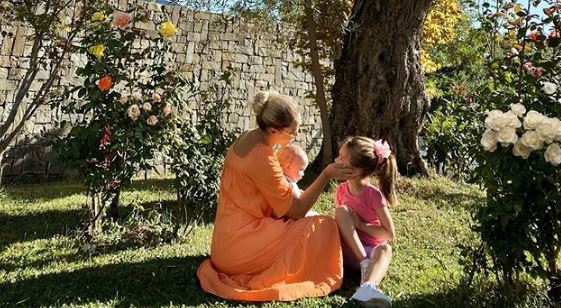 miriami dhe albani (1)