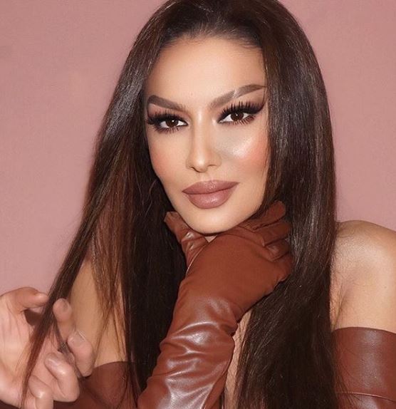 adelina ismaili (4)