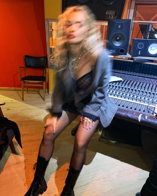 rita ora (4)