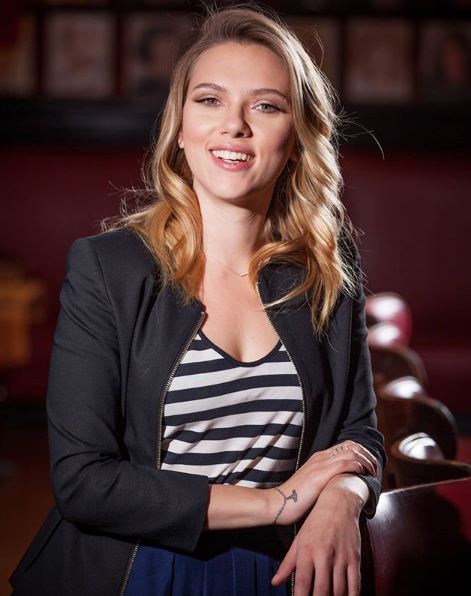 scarlet johansson colin jost (1)