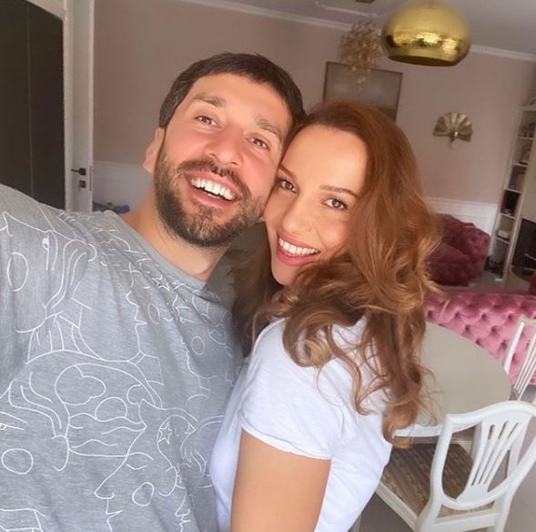 teuta krasniqi blero muharremi afrona dika (2)