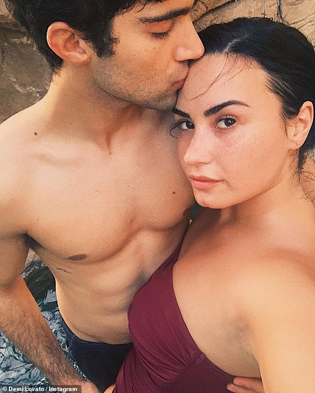 demi lovato (5)
