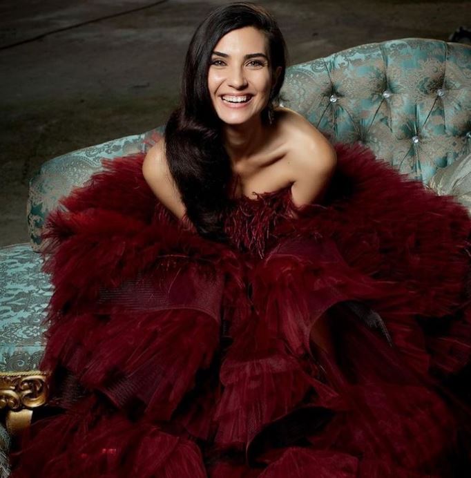 tuba ekin (2)