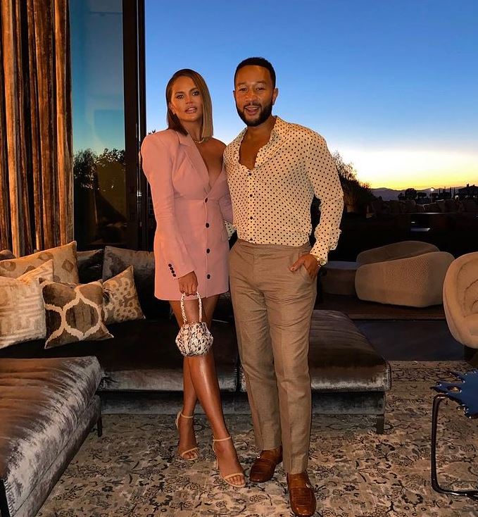 chrissy teigen (4)