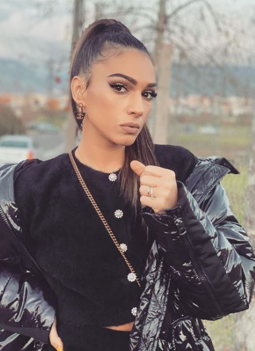 jonida vokshi (6)