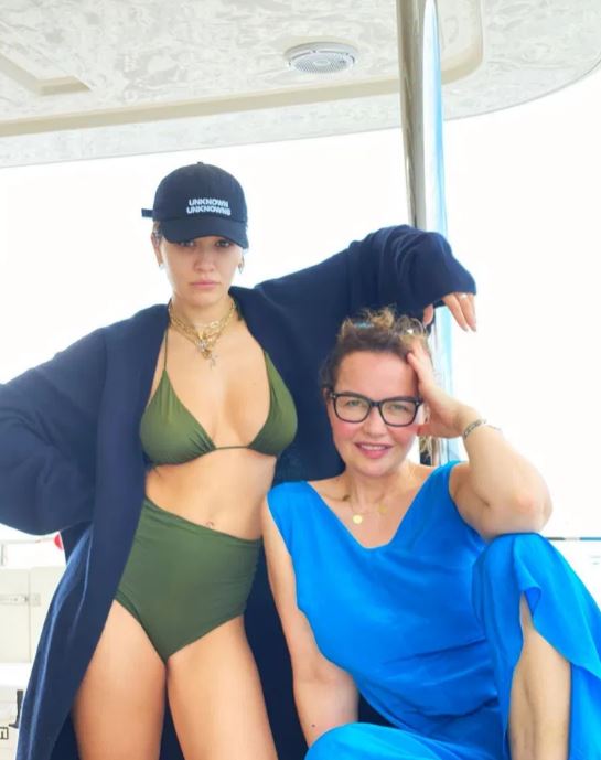 rita ora (9)
