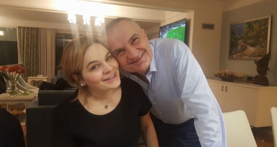auto_Ilir_Meta_dhe_Monika_Kryemadhi1487869786