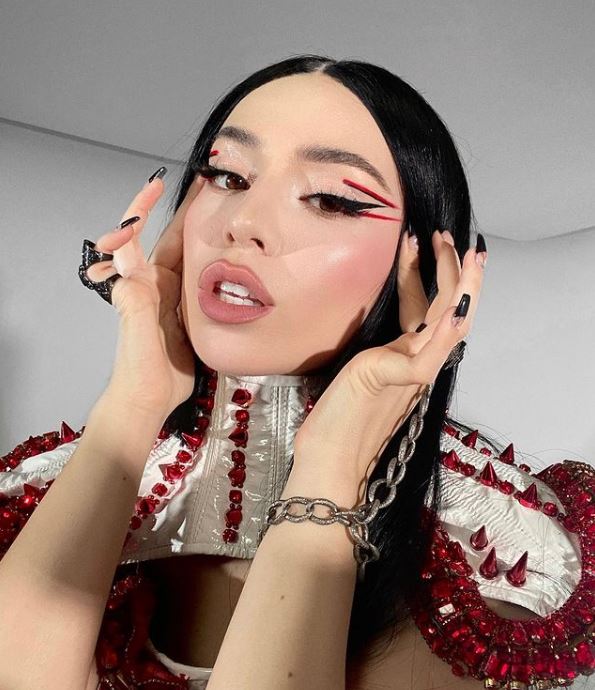ava max (8)