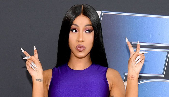 cardi b (2)