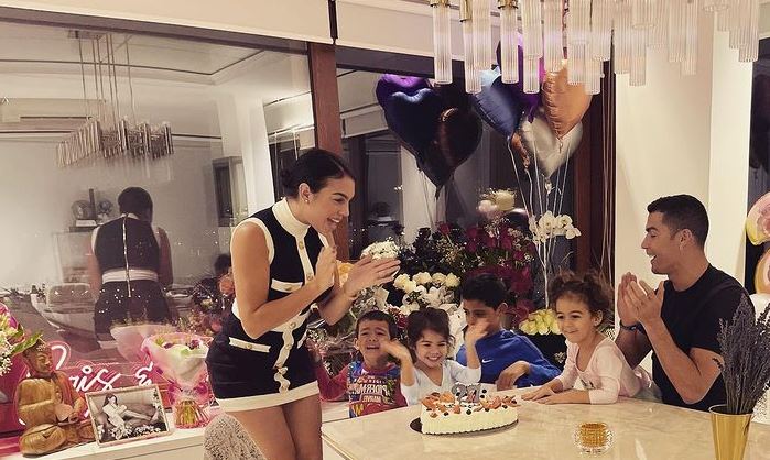 georgina rodriguez cristiano ronaldo (2)