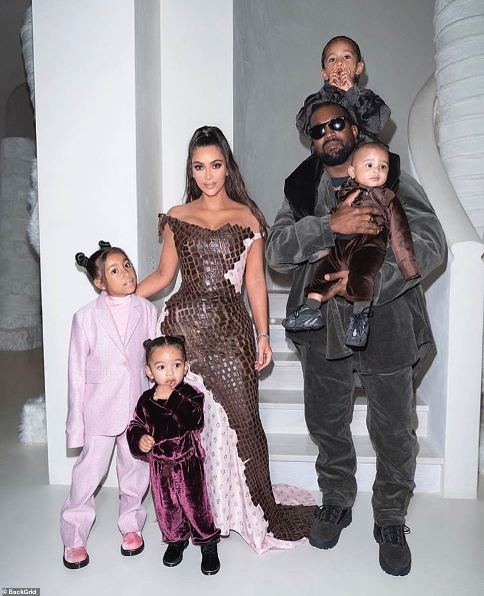 kim kardashian (7)