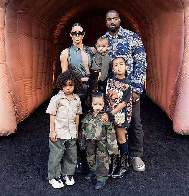 kim kardashian (2)