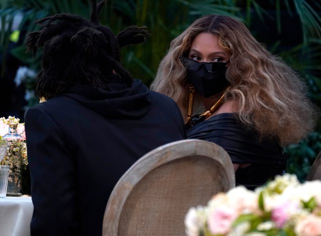 aksesori grammy 2021 (2)