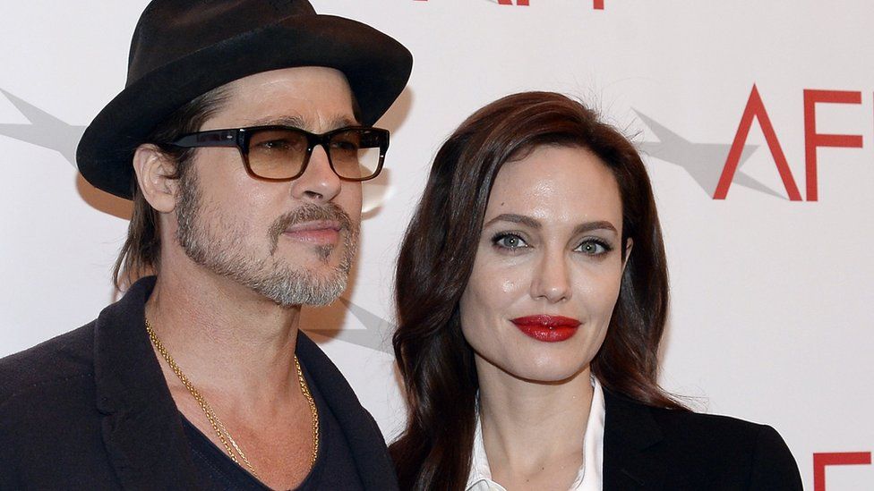 angelina jolie (2)