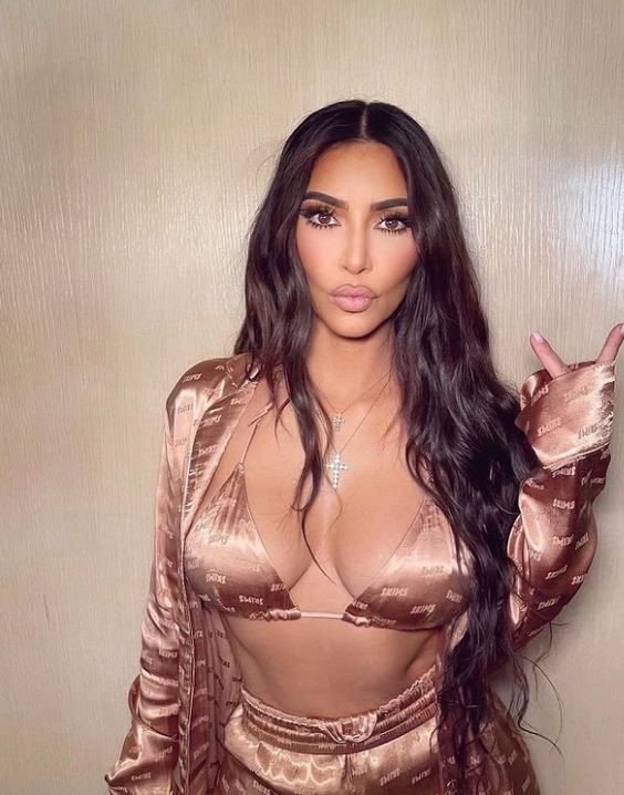 kim kardashian (1)